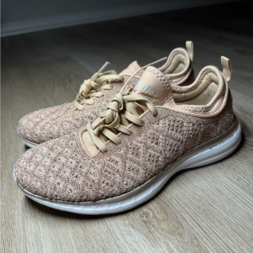 Women's APL Techloom Phantom Sneakers